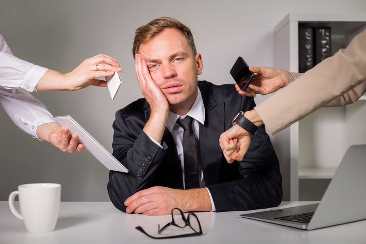 كيف تتعامل مع المستغلين في حياتك؟